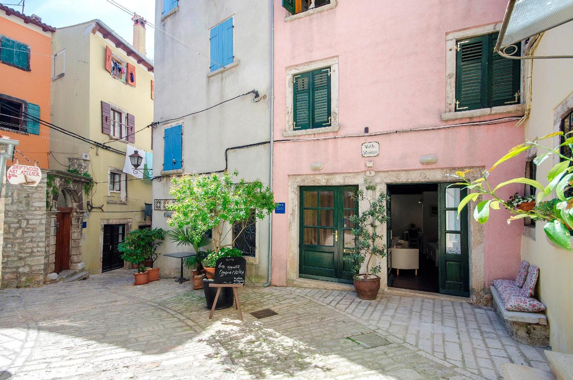 Cozy Studio Una Rovinj Exterior photo
